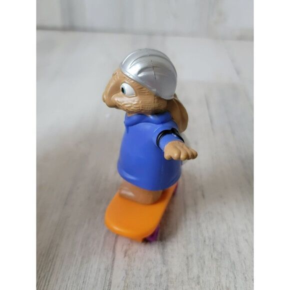 Burger King EB hop bunny rabbit toy figure skateboard - Picture 2 of 4